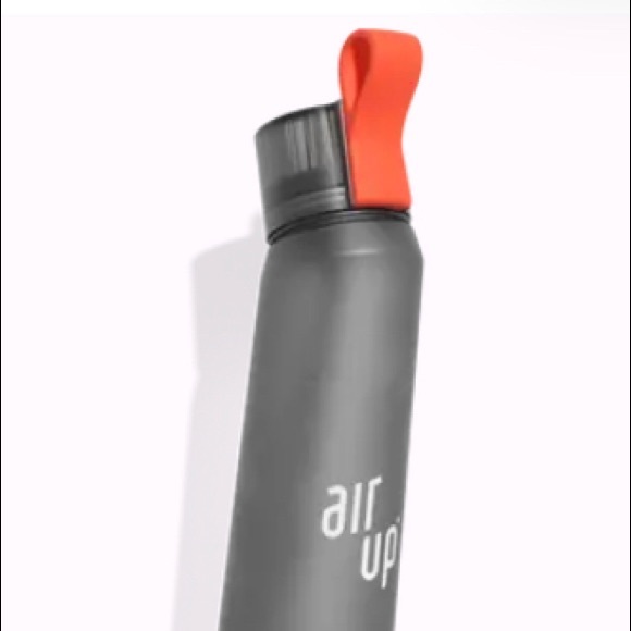 nike air bottle